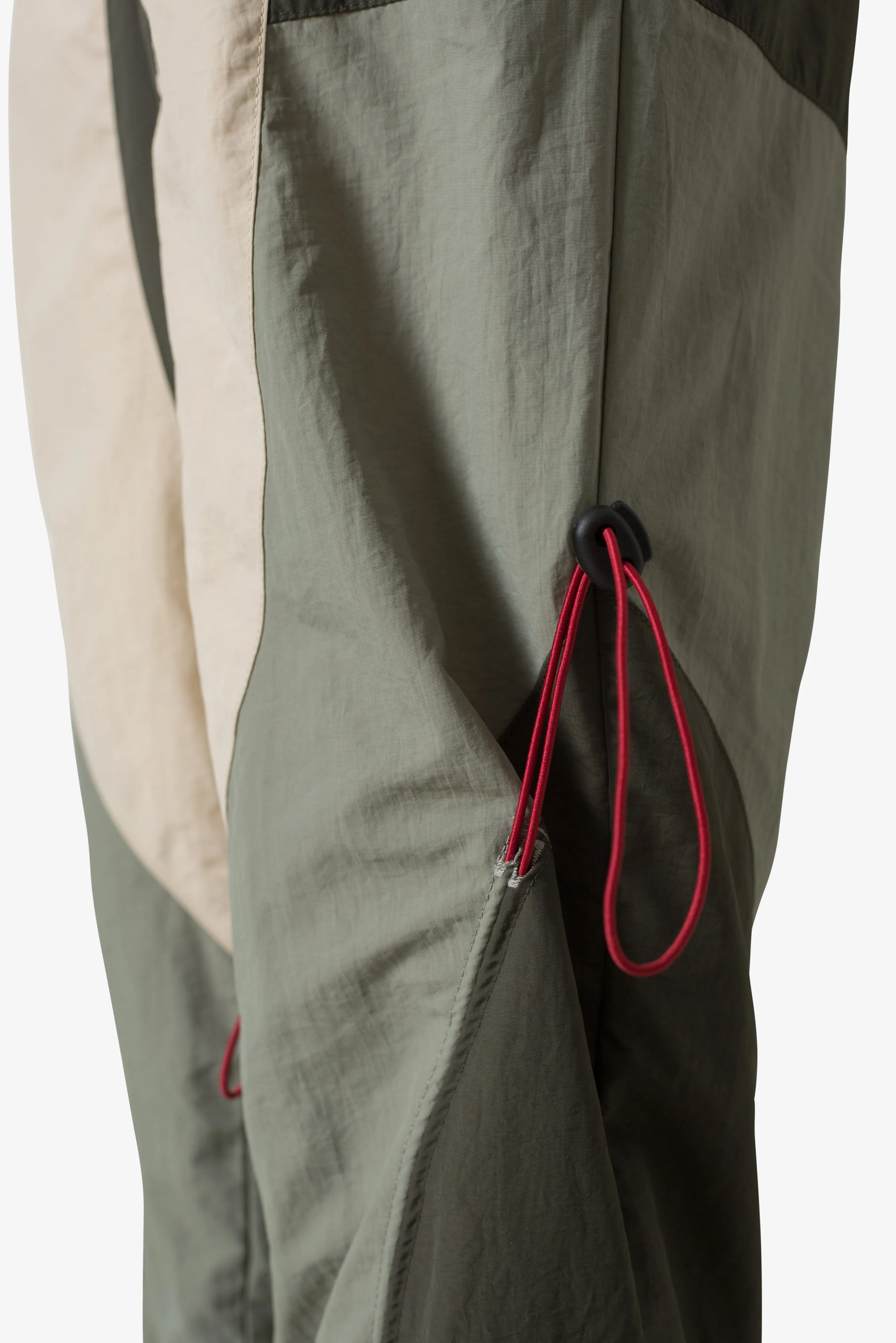 Active Windbreaker Joggers - Olive