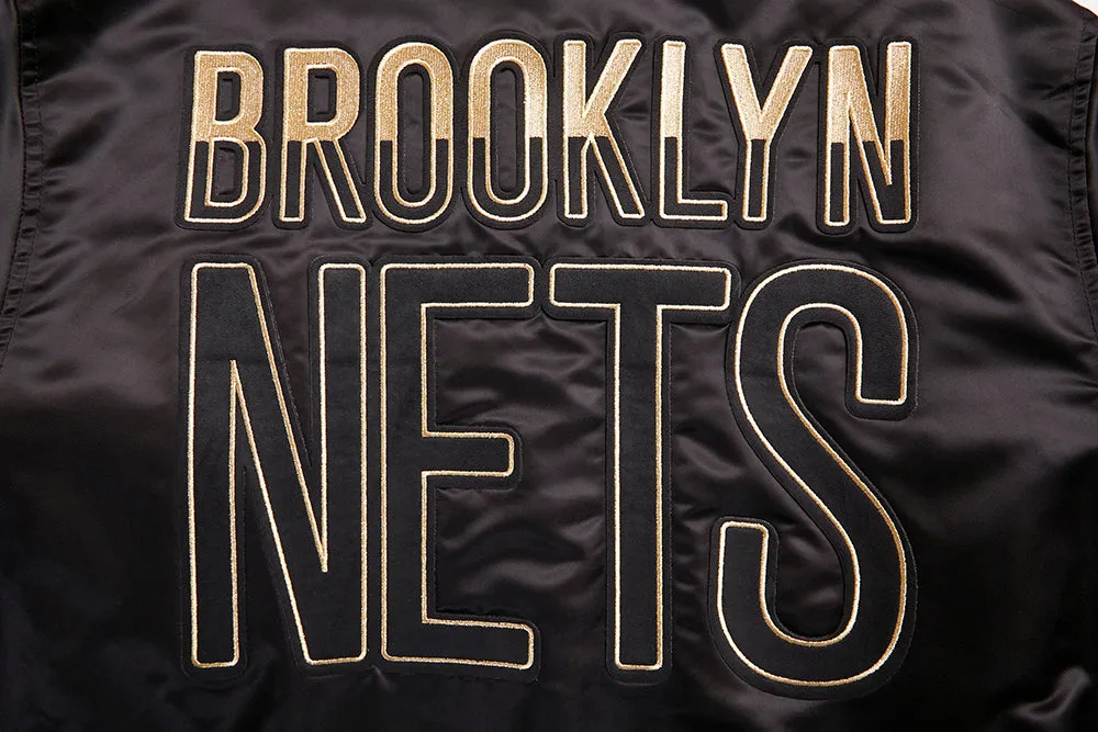 BROOKLYN NETS GOLD LOGO SATIN JACKET (BLACK)