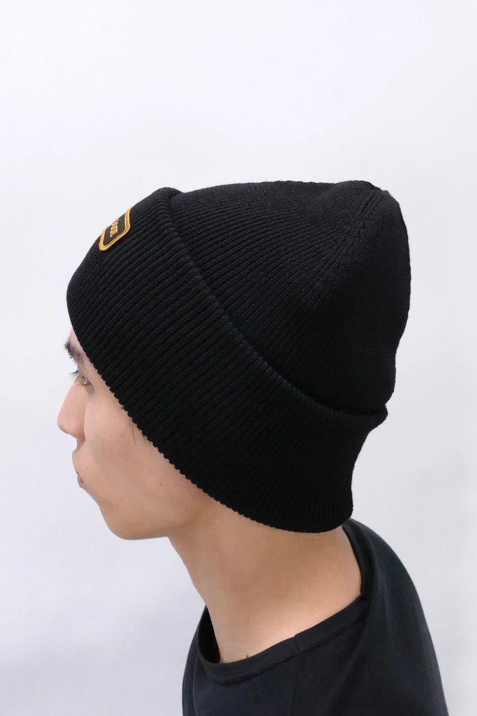 Canada Goose Mens Winter Accessories Emblem Rib Toque - Black