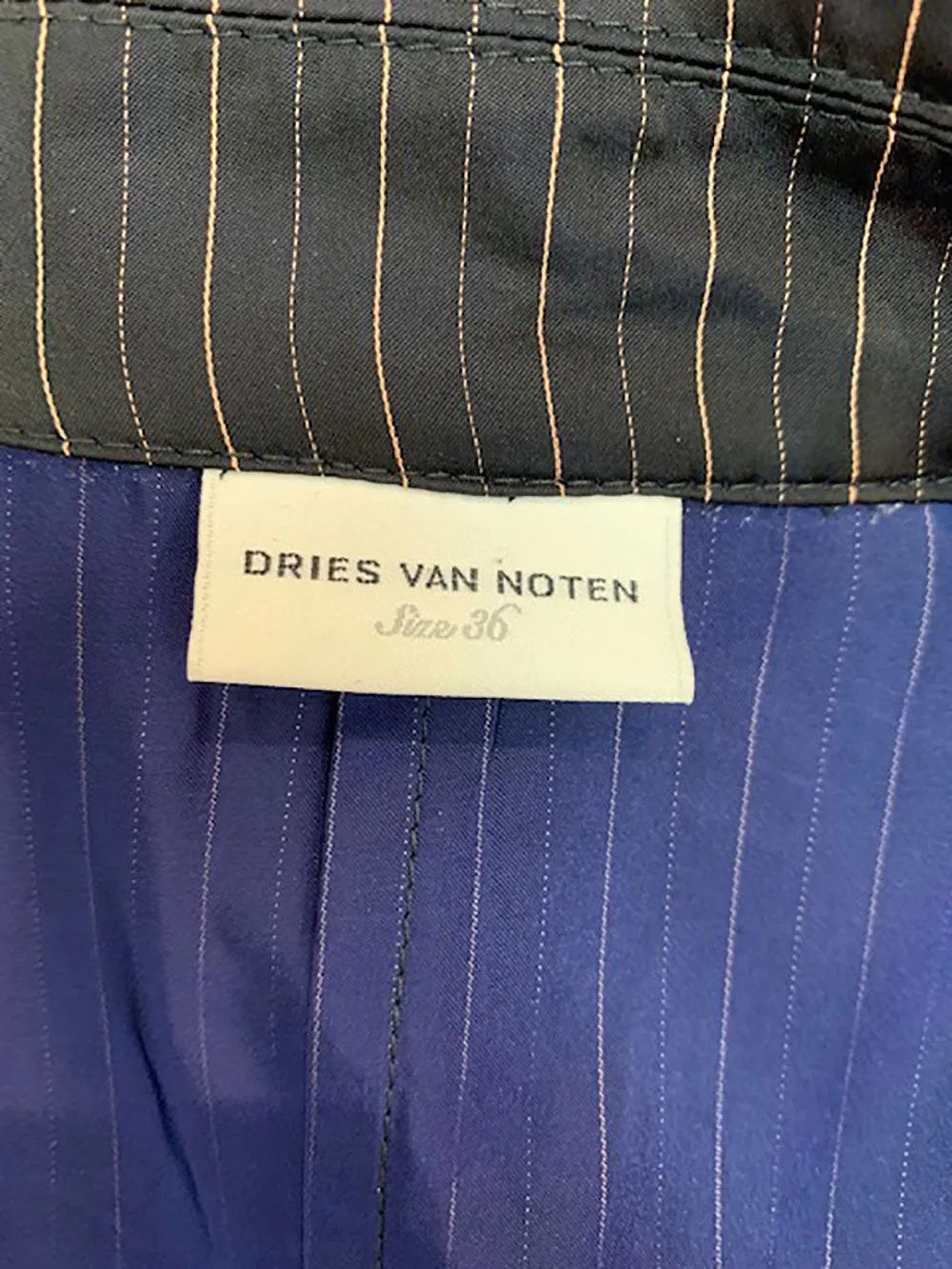 DRIES VAN NOTEN