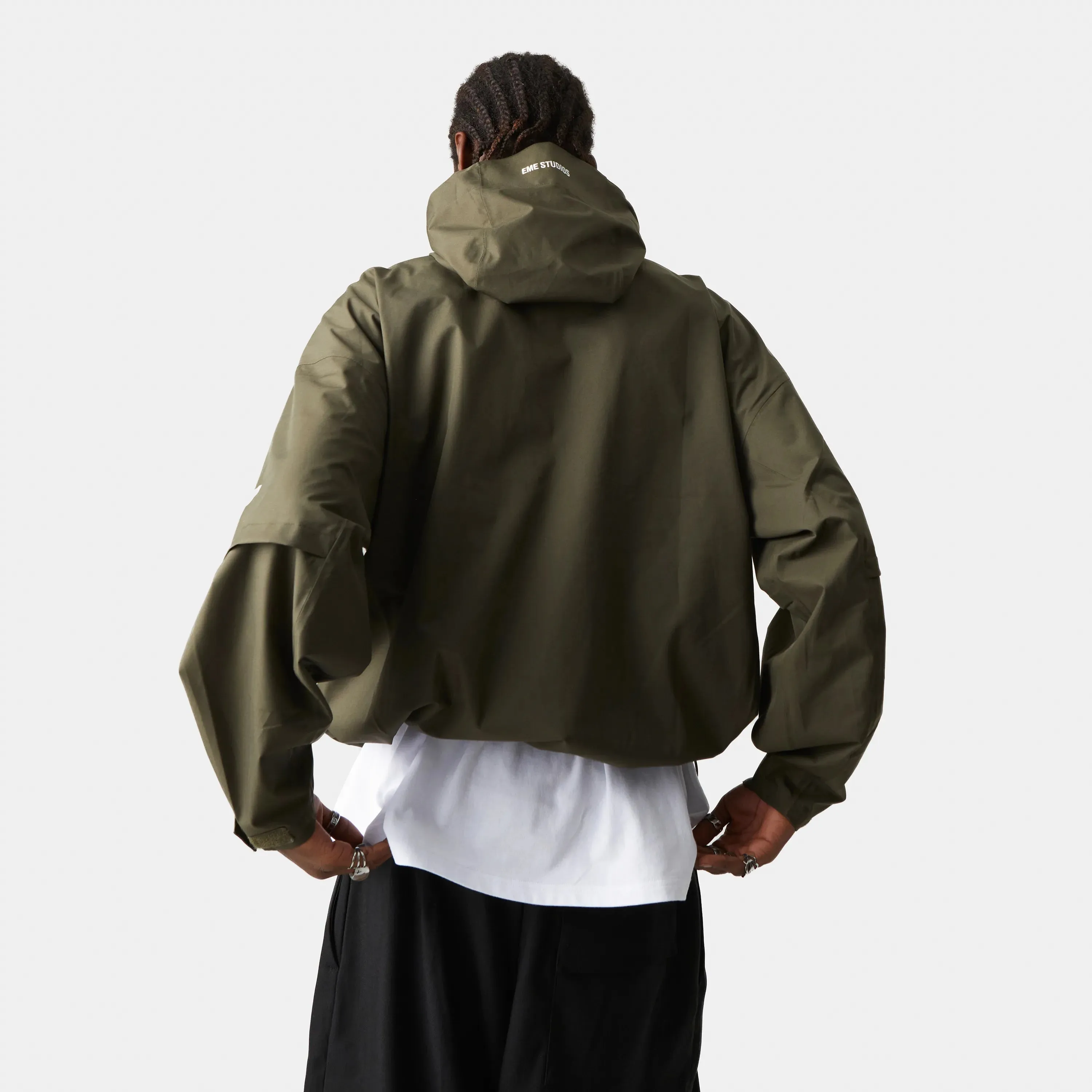 F - 5135 Forest Hunt Windbreaker