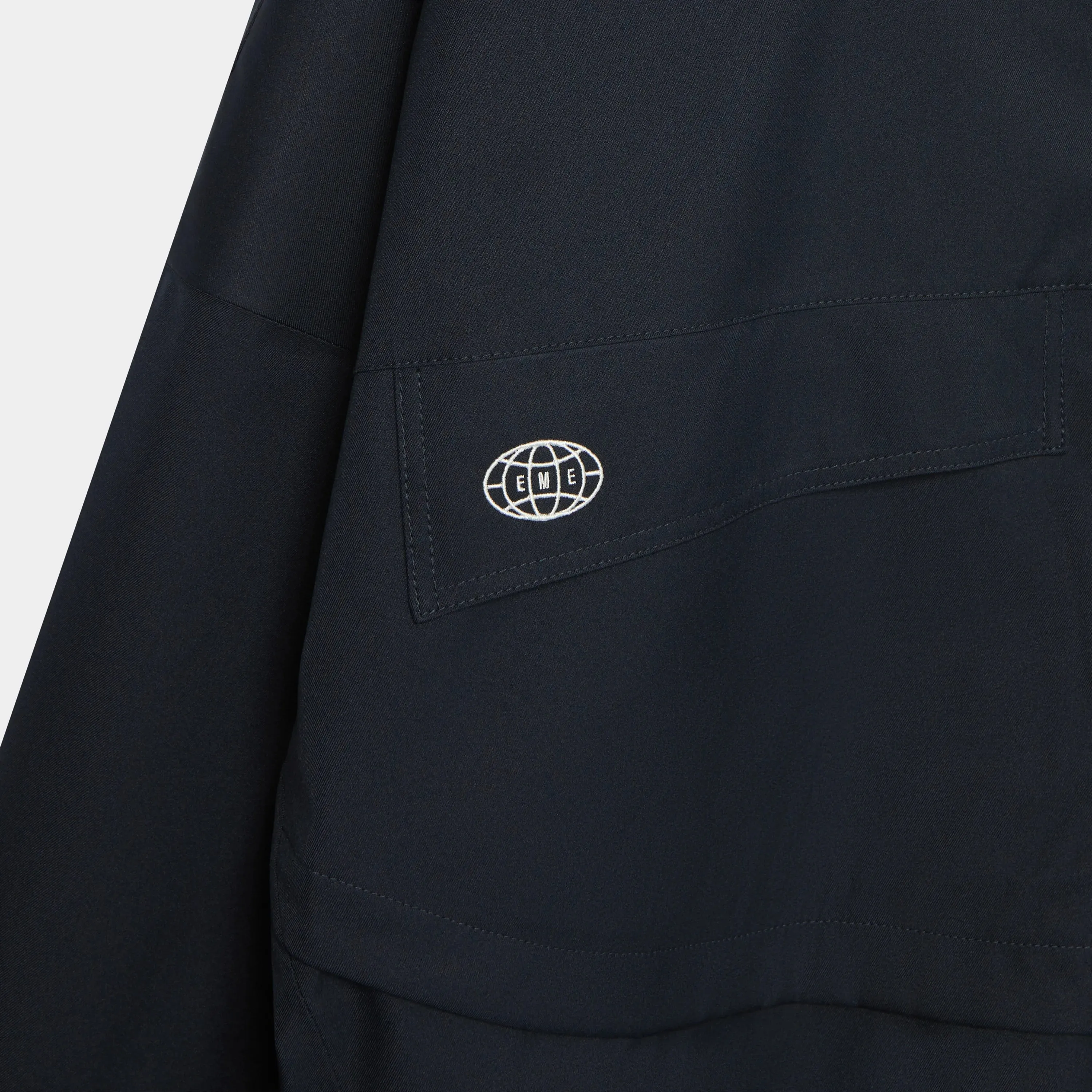 F - 5135 Navy Windbreaker