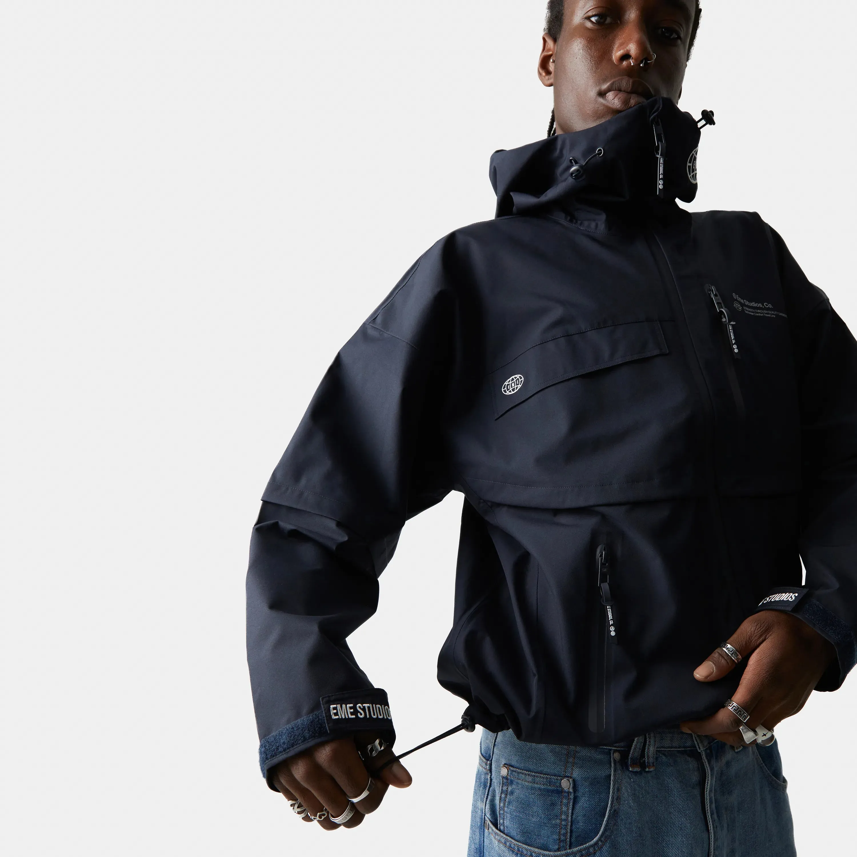 F - 5135 Navy Windbreaker