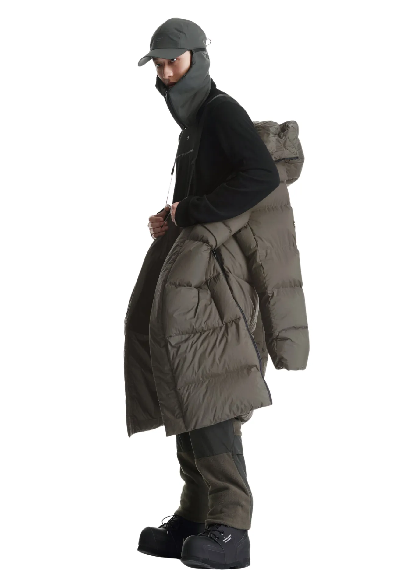 Krakatau Quilted Long Parka Coat (Taupe)